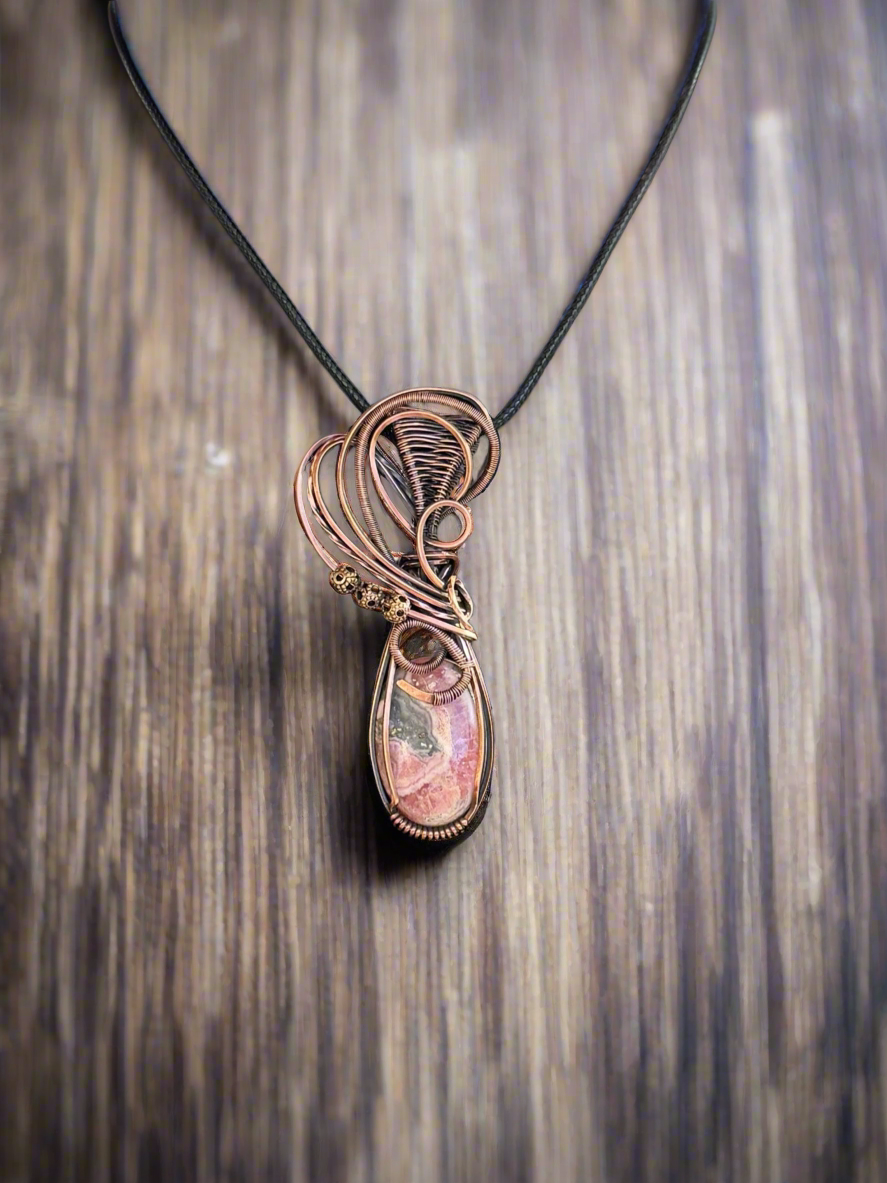 Rhodochrosite in Copper