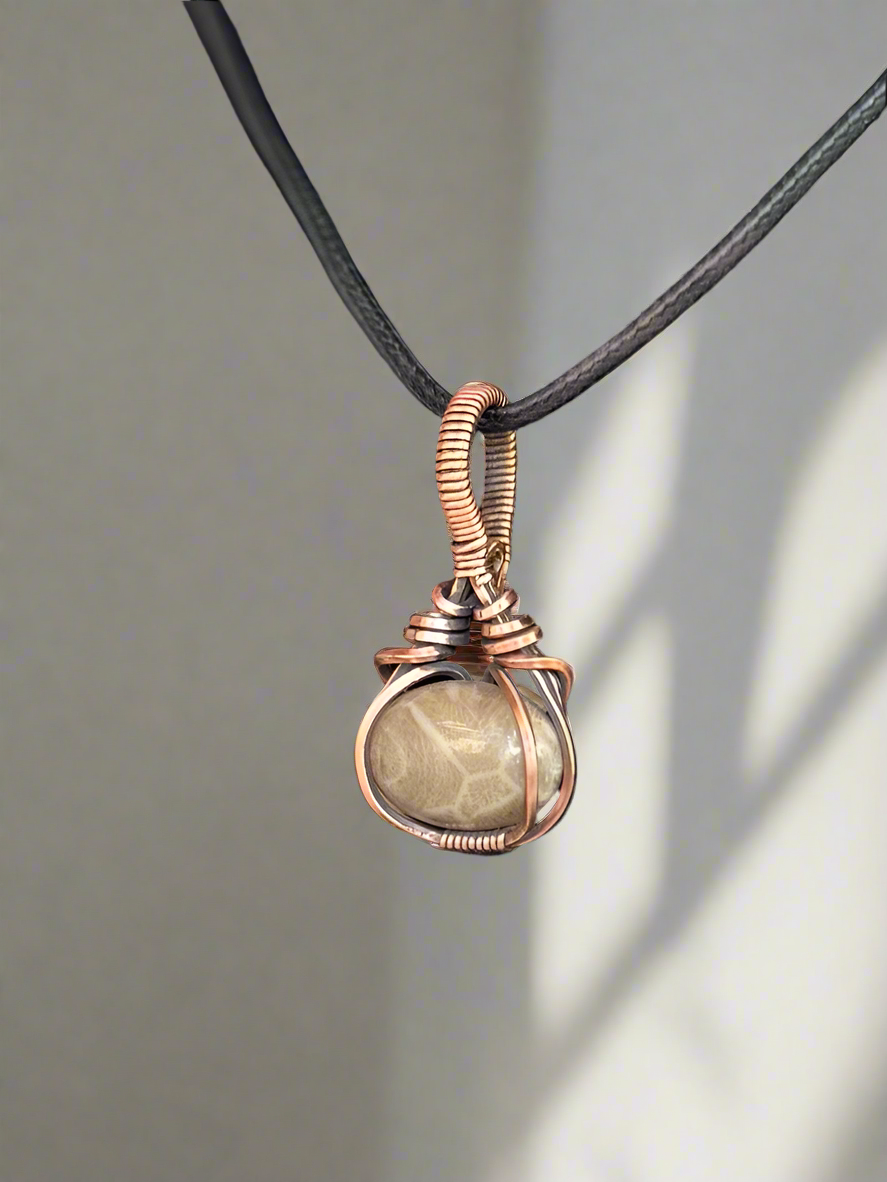 Thomsonite in Copper