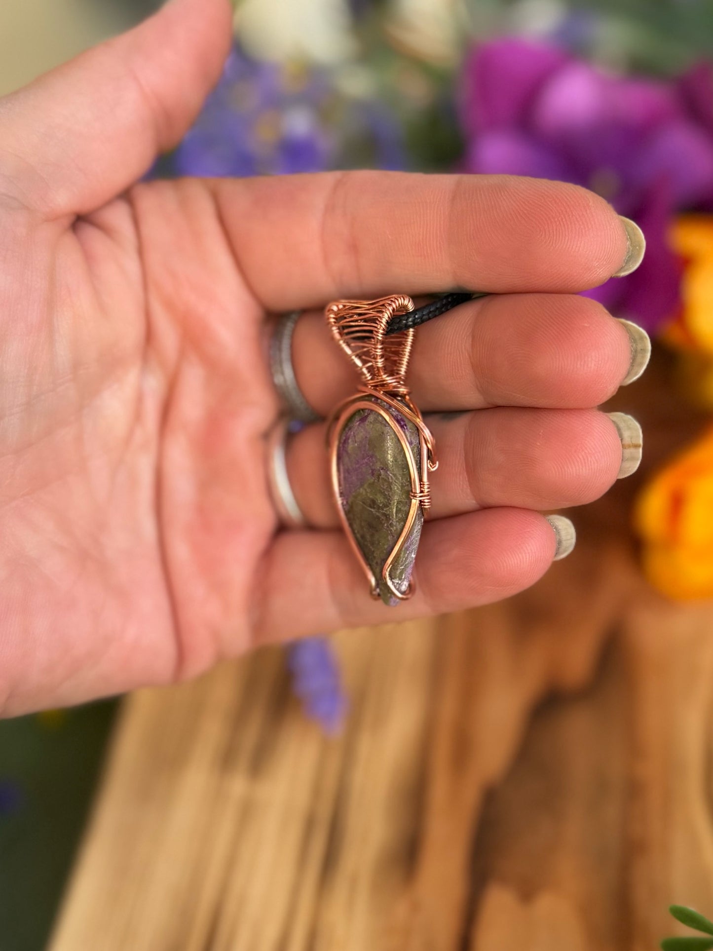 Stichtite in Copper