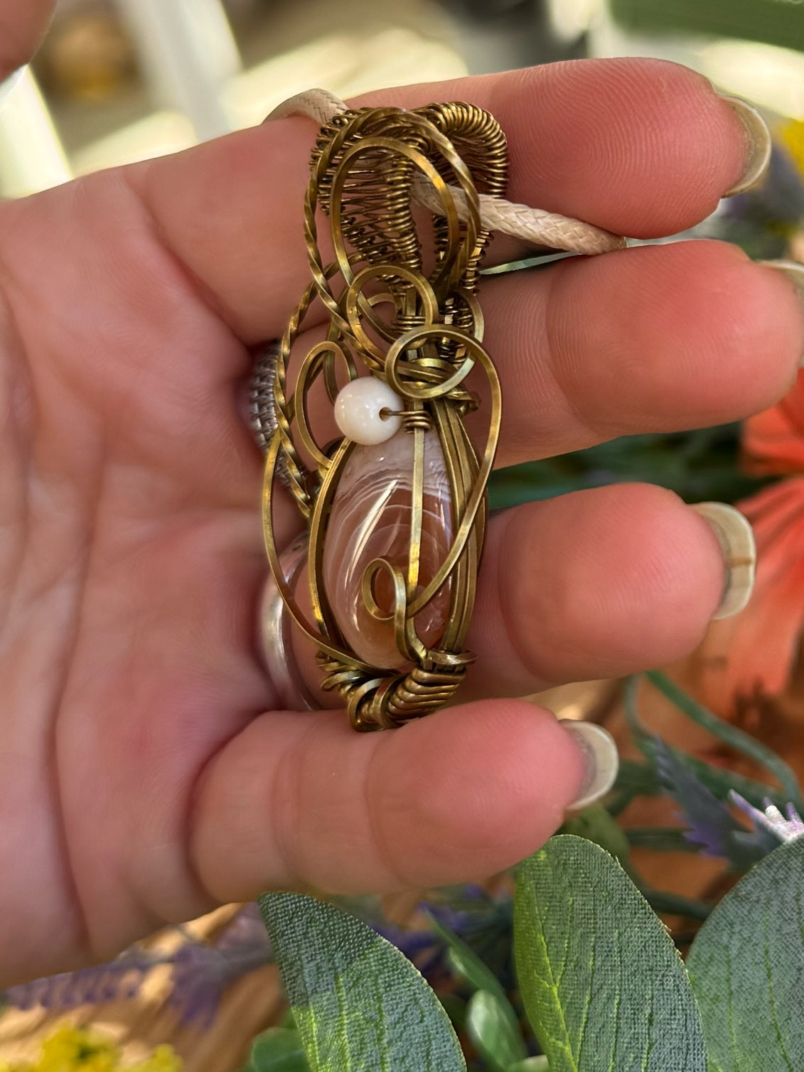 Peach Agate in Brass