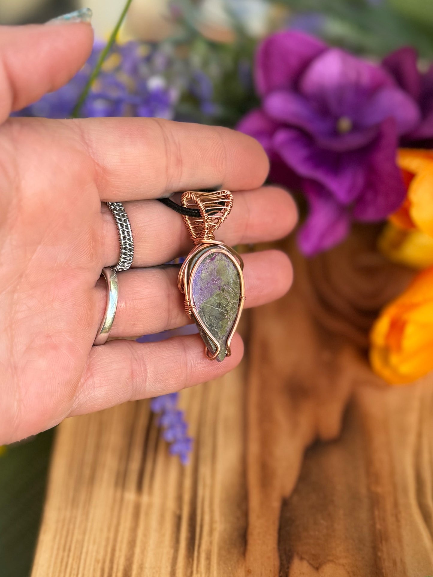 Stichtite in Copper