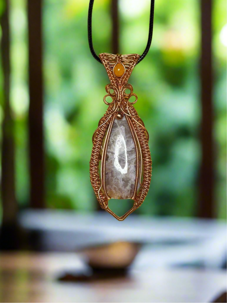 Chalcedony & Gold Agate in Copper