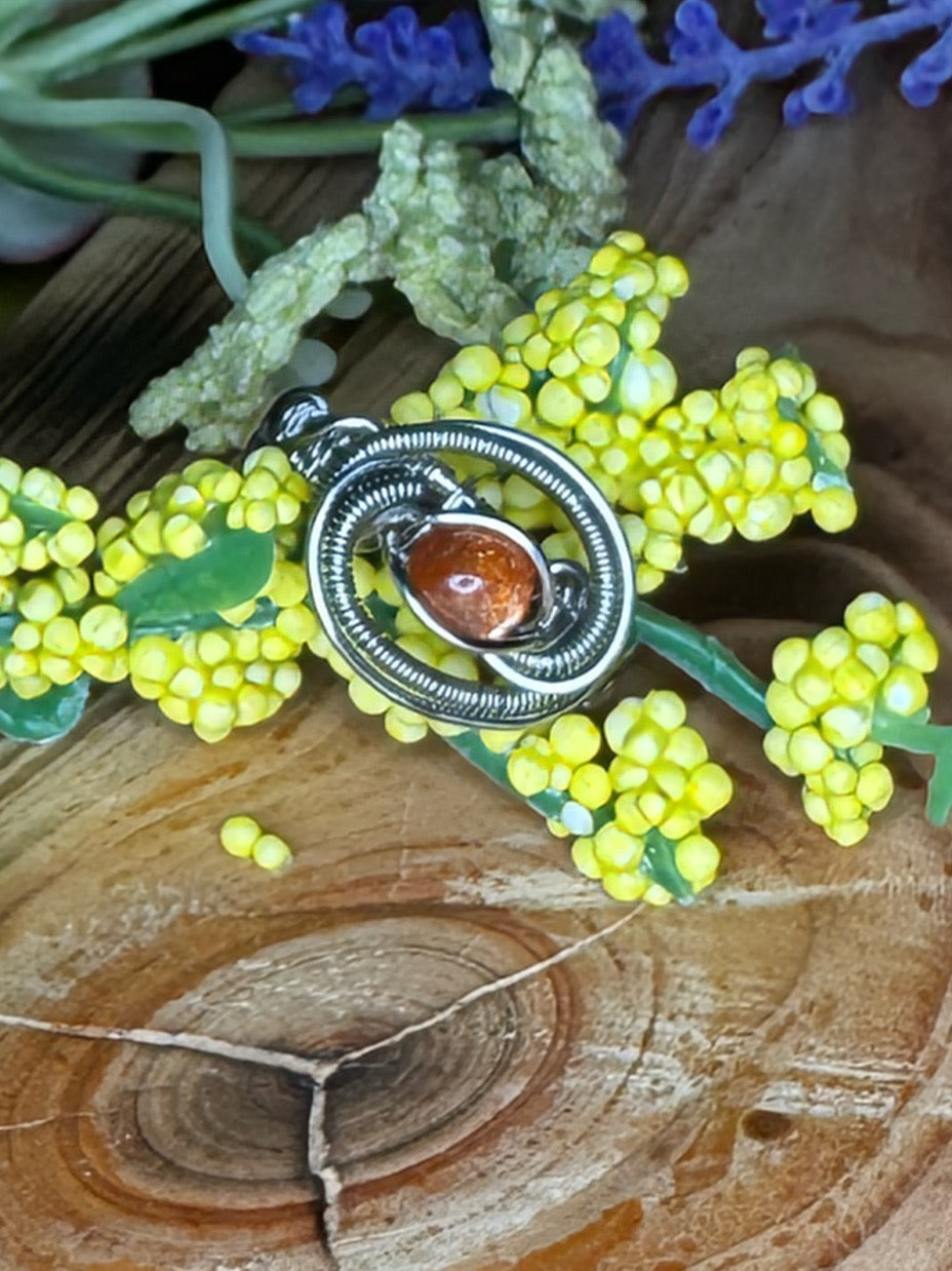 Madras Sunstone in Stainless Steel   Size 7
