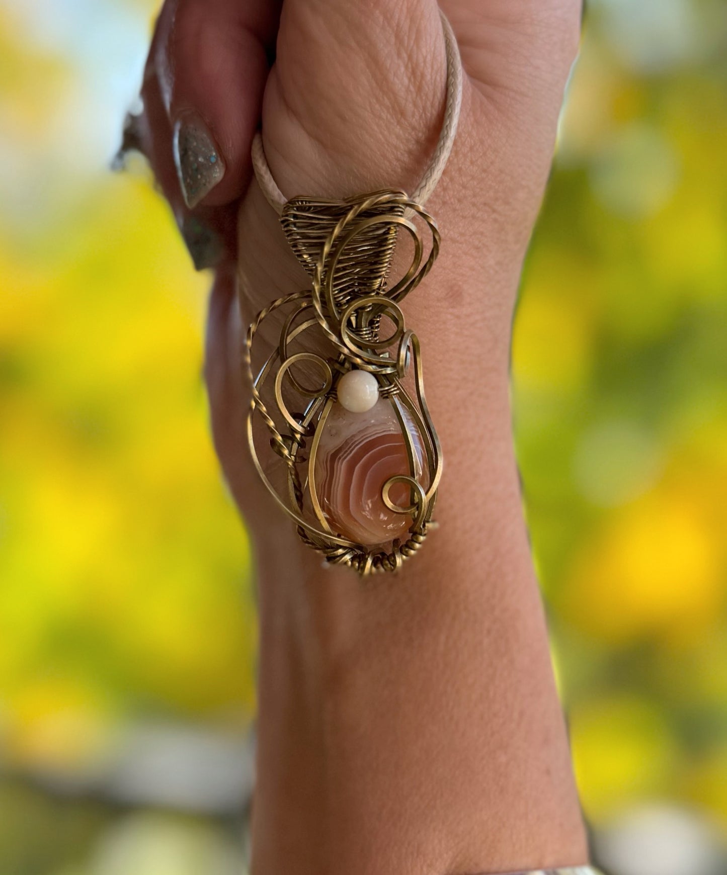 Peach Agate in Brass